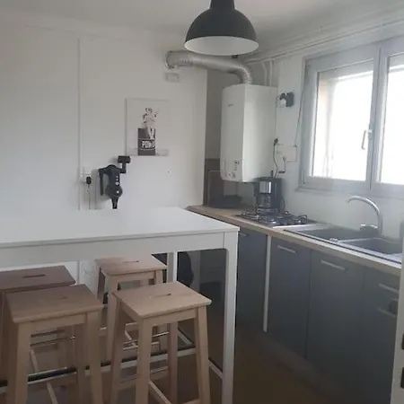 Appartement Calme 3 Chambres Avec Lit Double Wifi - Parking Facile Vandoeuvre-les-Nancy Exterior photo