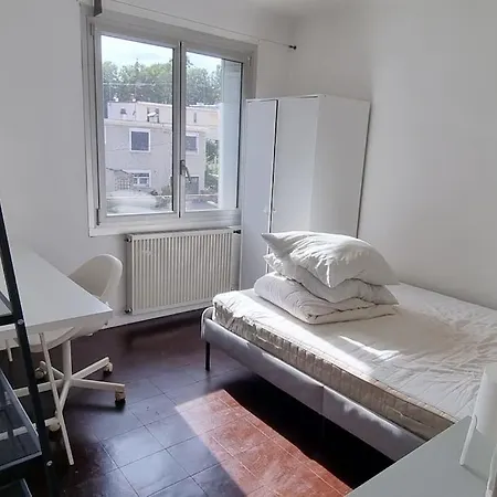 Appartement Calme 3 Chambres Avec Lit Double Wifi - Parking Facile Vandoeuvre-les-Nancy Exterior photo