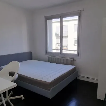 Appartement Calme 3 Chambres Avec Lit Double Wifi - Parking Facile Vandoeuvre-les-Nancy Exterior photo
