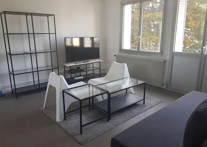Appartement Calme 3 Chambres Avec Lit Double Wifi - Parking Facile